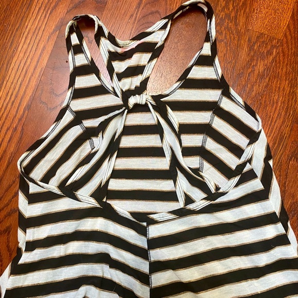 Women’s Betsy Johnson Sleep Set - Picture 3 of 4